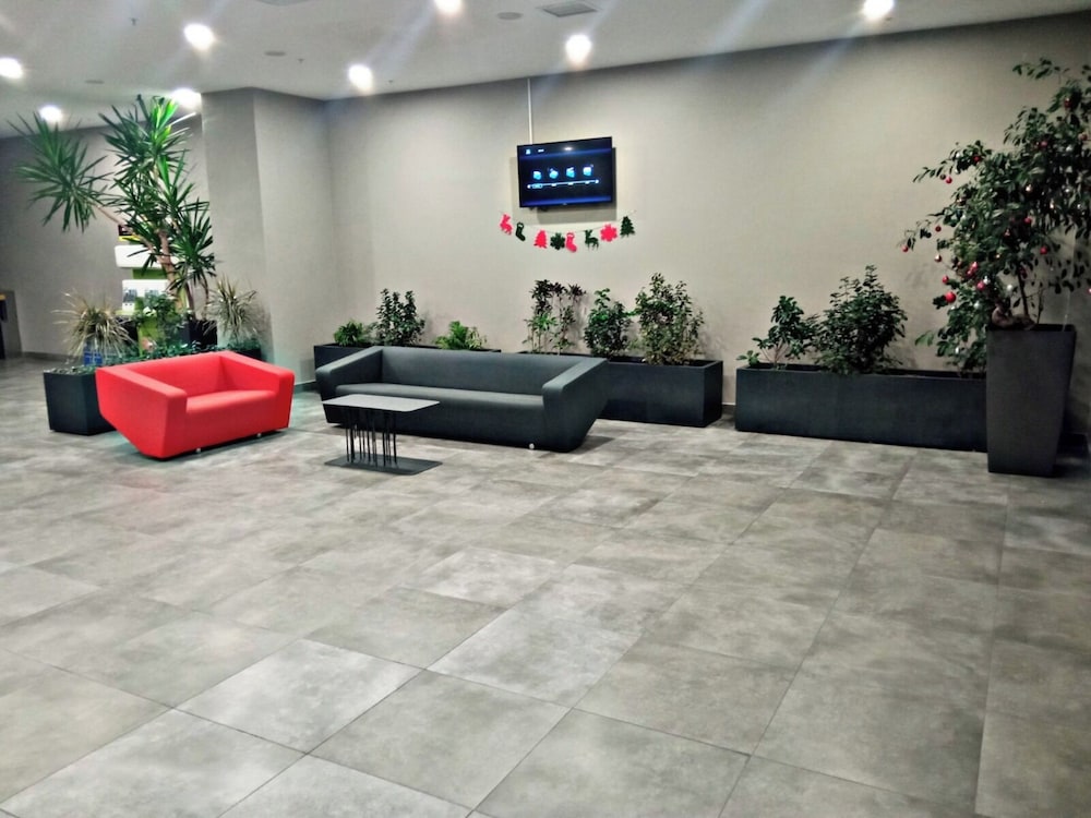 lUX Residence on High Floor 03
