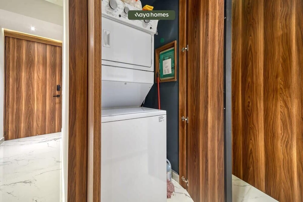 Luxurious 1BR Condo in Zona Romantica - Pool