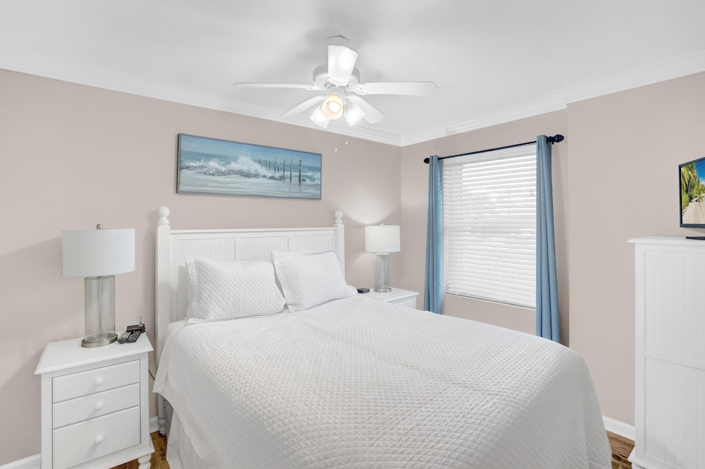 Tradewinds 106