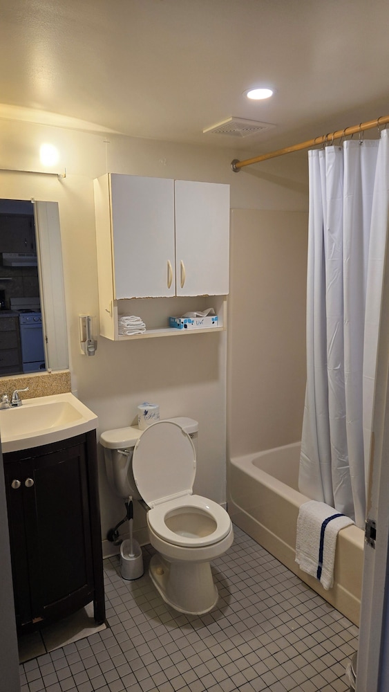 Merida Inn and Suites