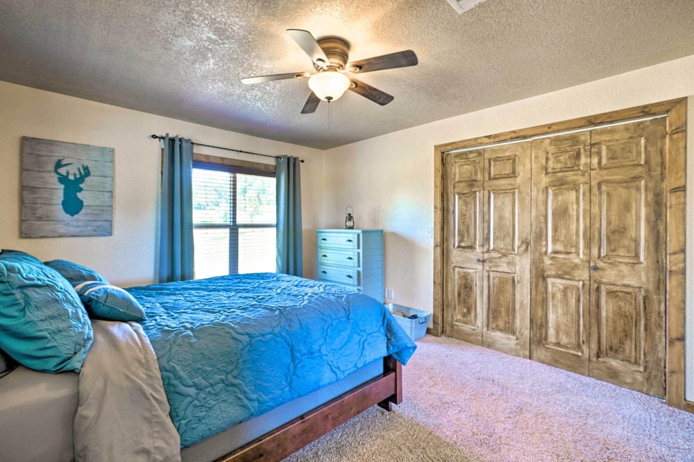 McAlester Vacations - Mcalester Cottage w/ 30 Private Acres  Ponds! - Property Image 3