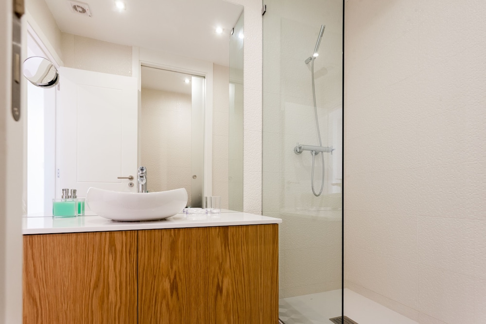 Sao Bento Blue One-Bedroom Apartment - by LU Holidays