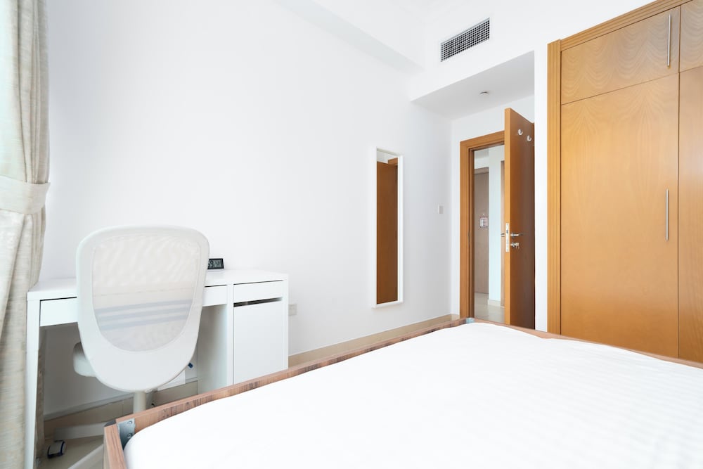 Lux BnB I Mayfair Tower I Sky line Views