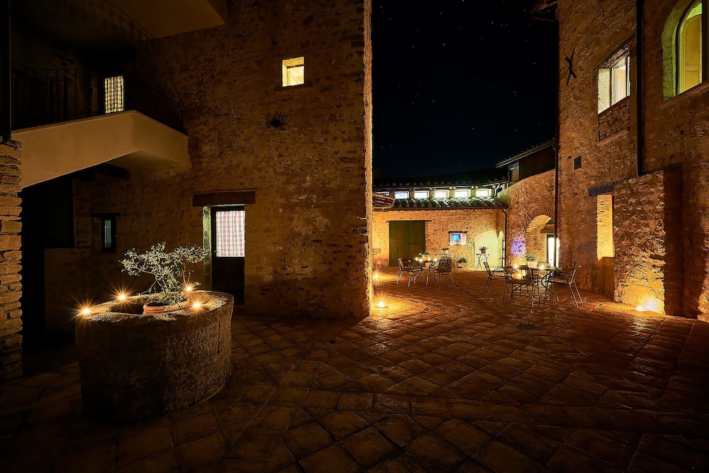 Castrum Resort