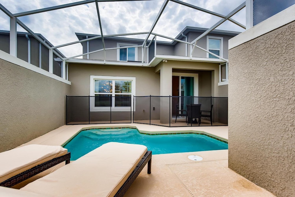 8985 CC - 5 Bedrooms Townhome Retreat - Image 4