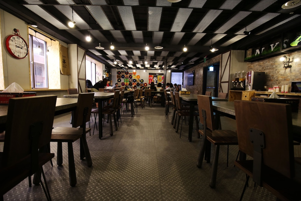 Nys Loft Hotel - Hostel