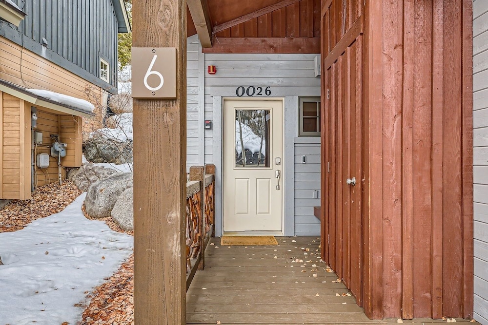 6 Cabin In The Pines 3 Bedroom Home