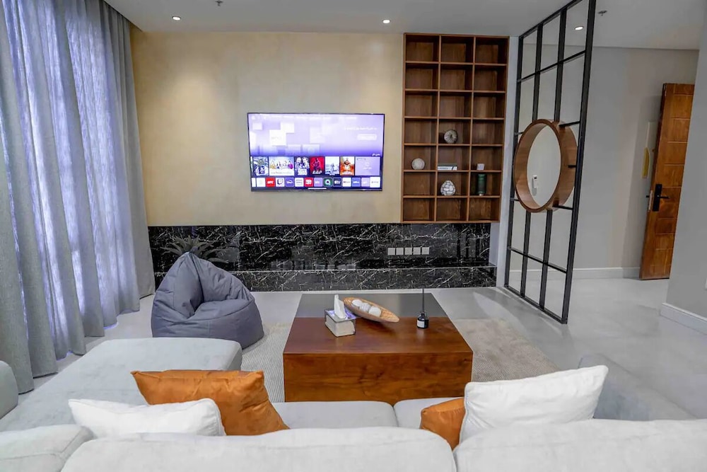 Two Bedroom Stylish & Relaxing Flat in Al-rabie