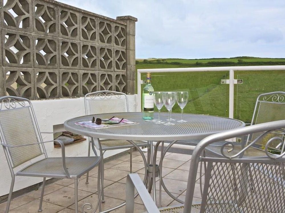 4 West Park Mews view 5