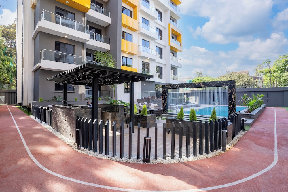 BMJ sleek homes
