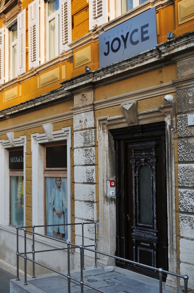 Boutique Suites Joyce