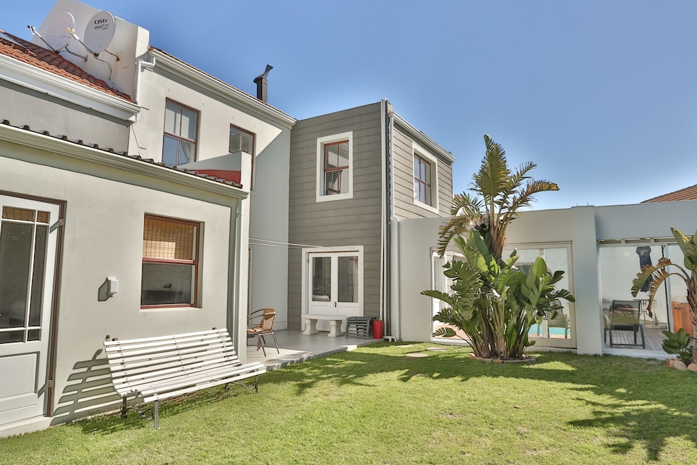 Abington Manor - Fish Hoek Guesthouse