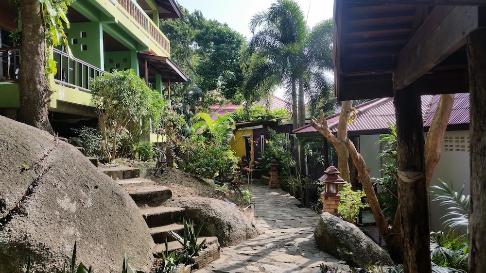 Hotel Sea Breeze Resort