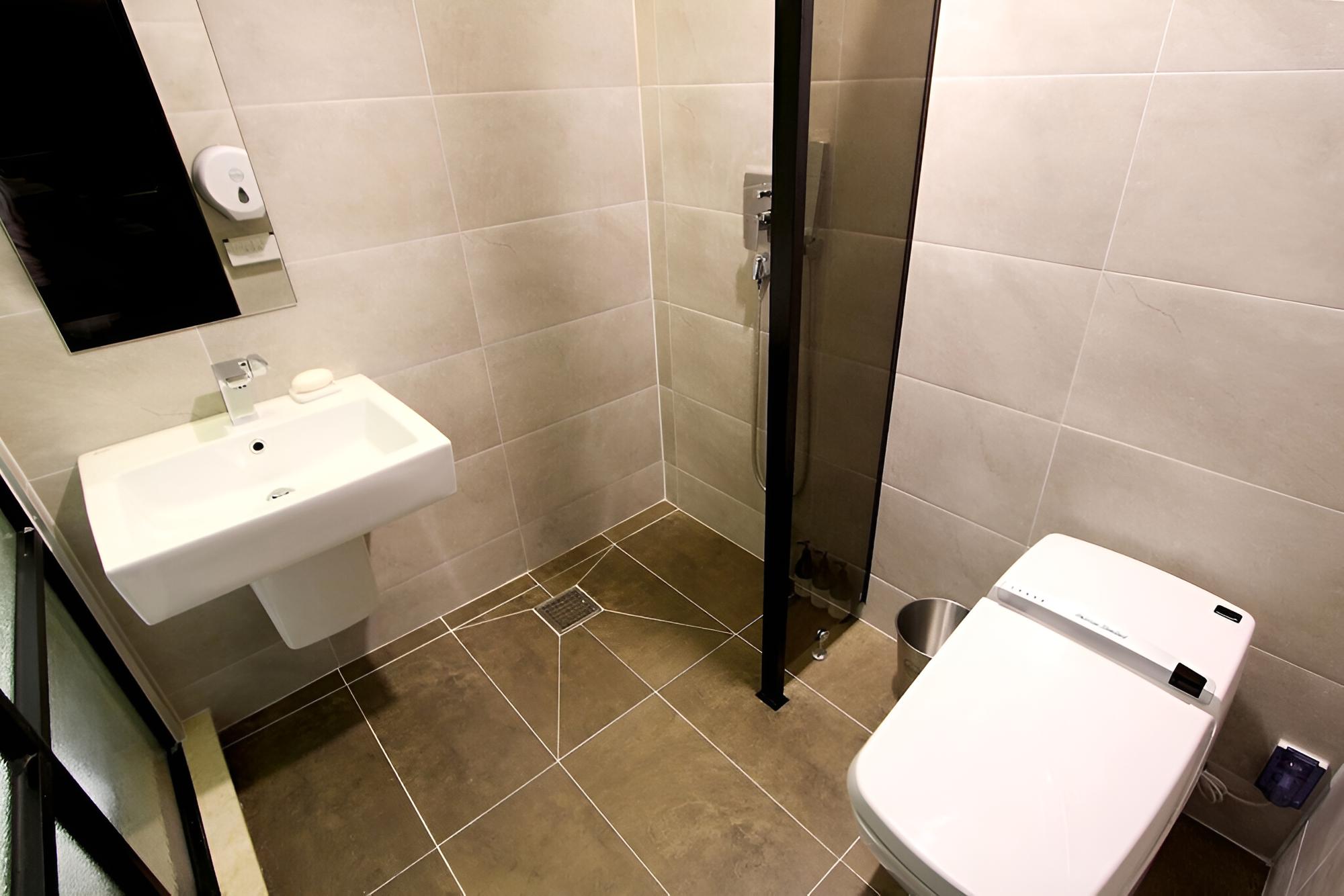 Photo 25