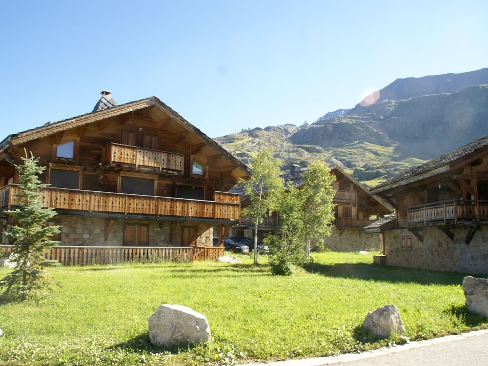 Huez Vacations - Chalet With Fireplace in Alpe D'huez - Property Image 19