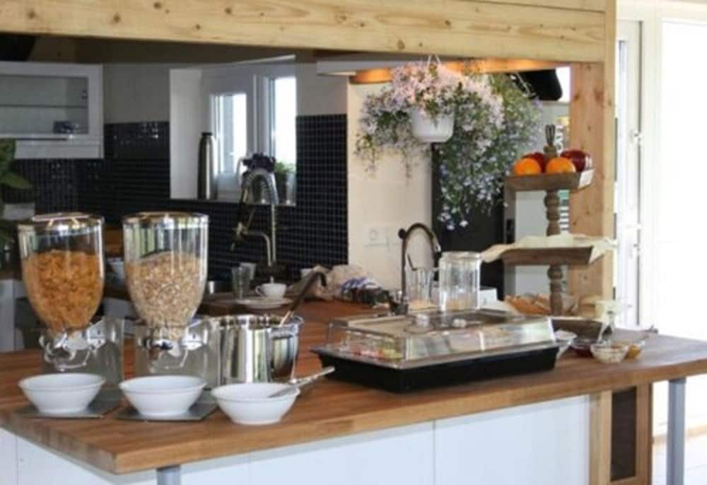 Guesthouse Vellir