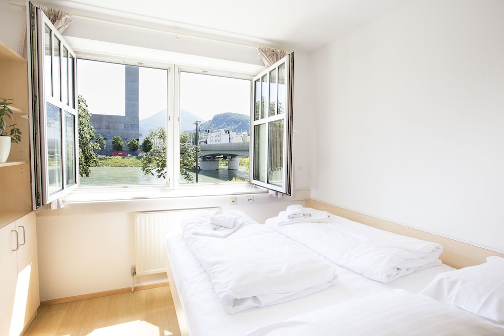 myNext - Riverside Hotel Salzburg