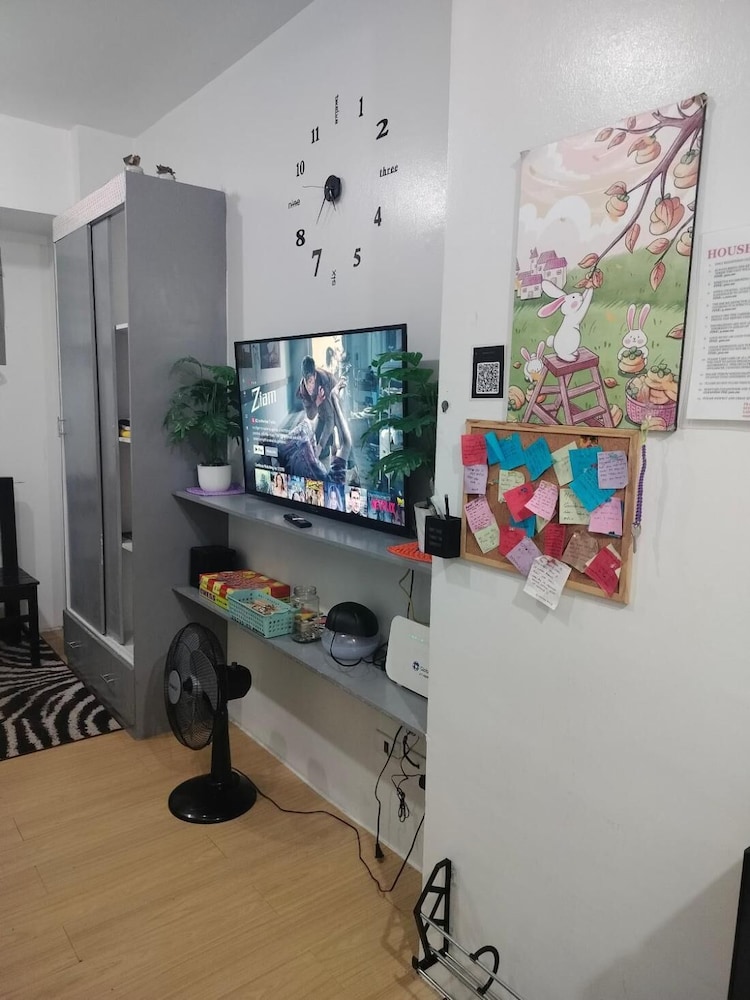 Cozy City View Condo in Quezon City - Your Home Away From Home