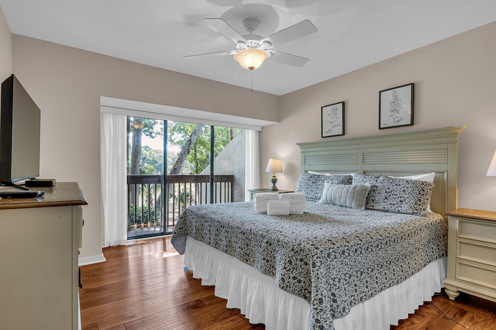 498 Plantation Club Villas at The Sea Pines Resort