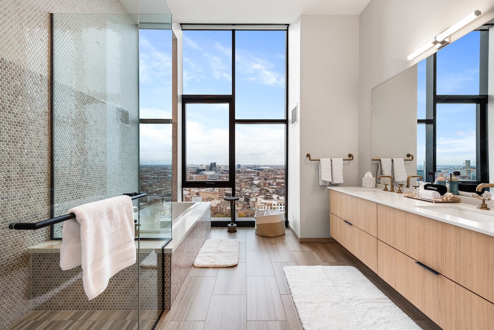 3 Top Notch Penthouses Ideal for Large Groups