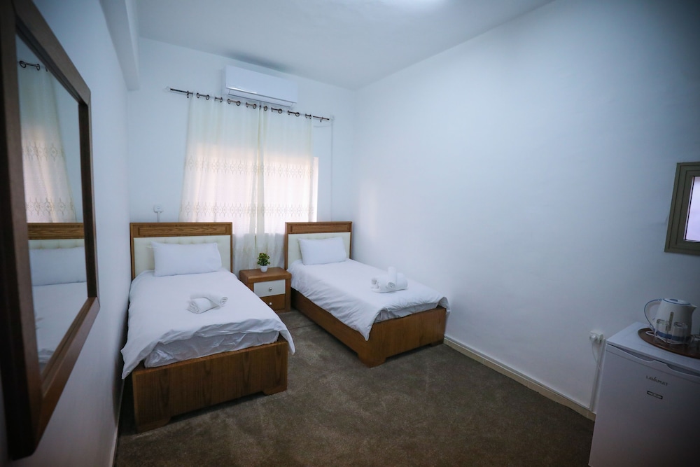 Damascus Gate Rooms Motel view 5