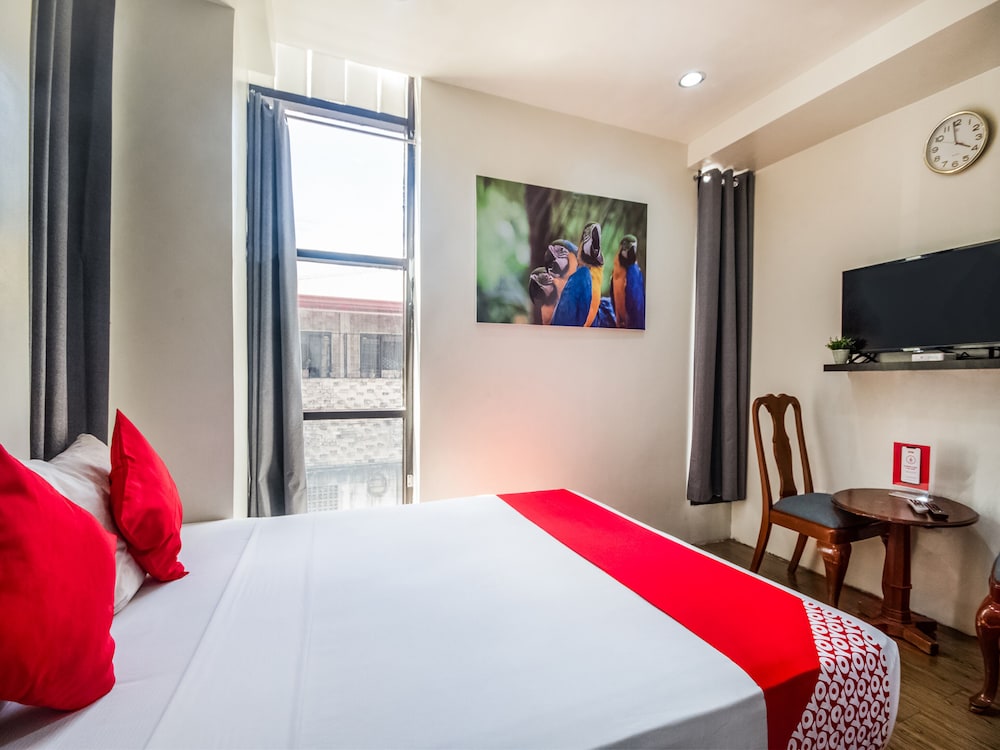 Cebu Vacations - OYO 443 Maria Cristina Arcade Suites - Property Image 35