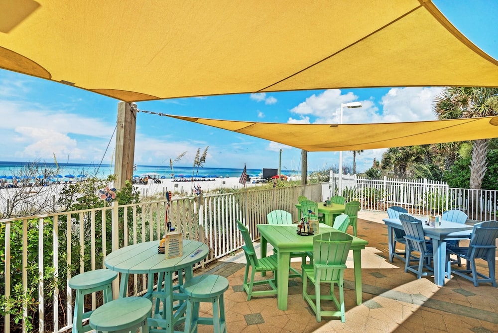 Boardwalk 2205