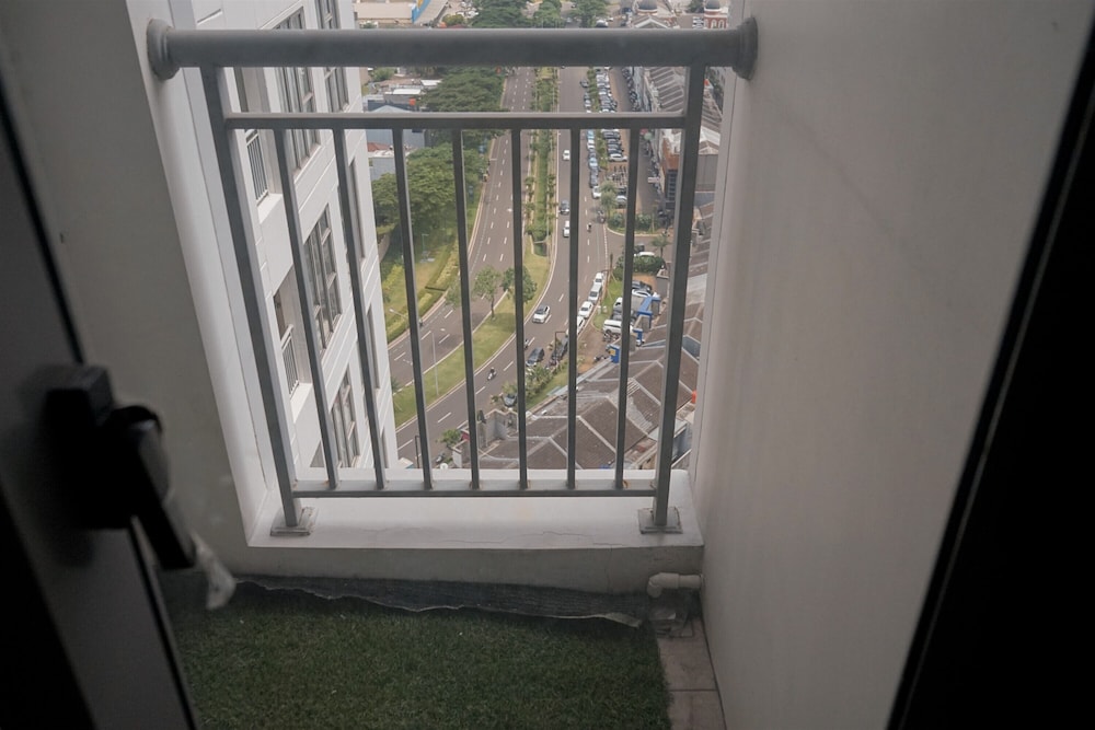 Warm Studio Apartment M-Town Residence