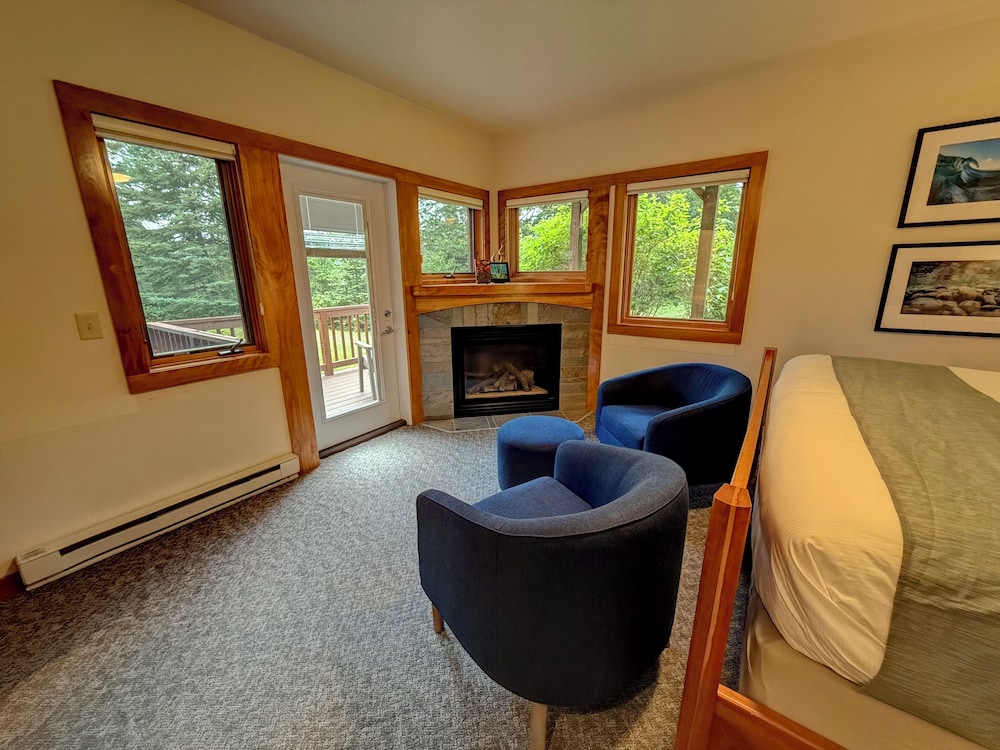 Poplar River Condos