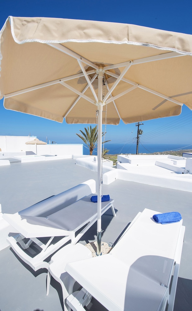 Kadia Traditional Residences