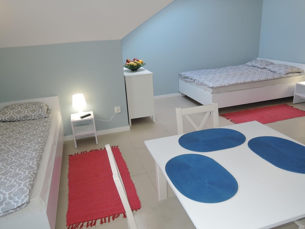 Large Holiday House in Wiselka view 2