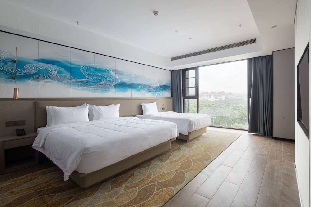 Days Hotel By Wyndham Xishuangbanna Jinghong