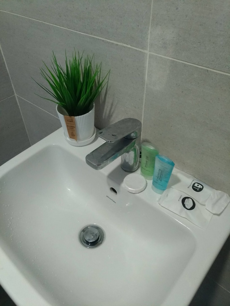 Golden Troika Kota Bharu Homestay - 2 Bedroom