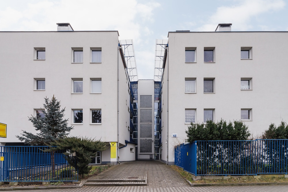 Apartment Ruczaj Krakow by Renters view 2