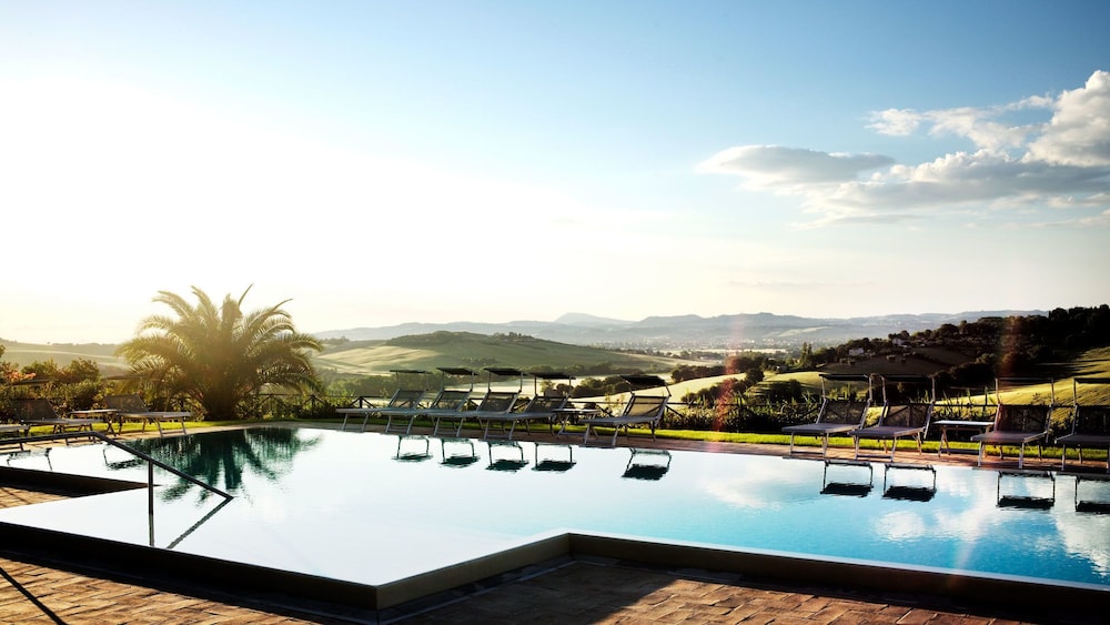 Poggio Antico - Suites and Breakfast