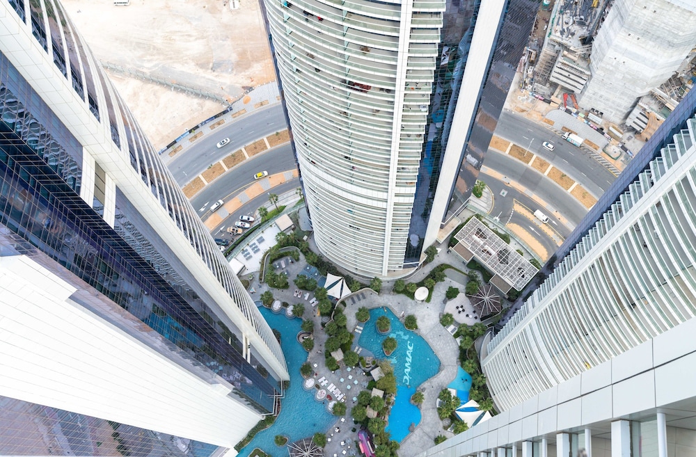 GLOBALSTAY. DAMAC Tower Paramount