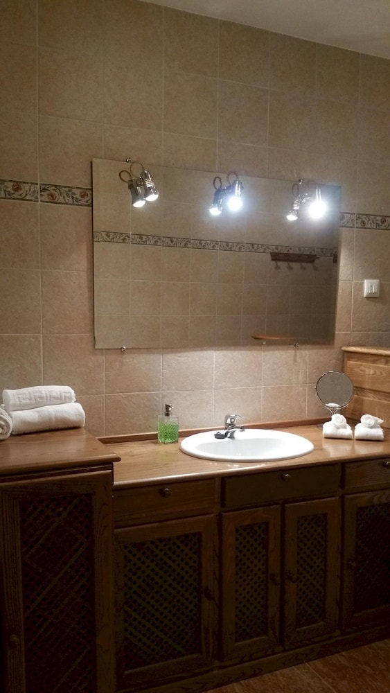 Apartamento Deluxe 2 Cason DEL Corpus 2 Go Native Toledo 11 Plazas