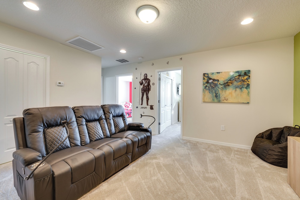 13 Mi to Wdw: Family Home w/ Private Pool & Perks!