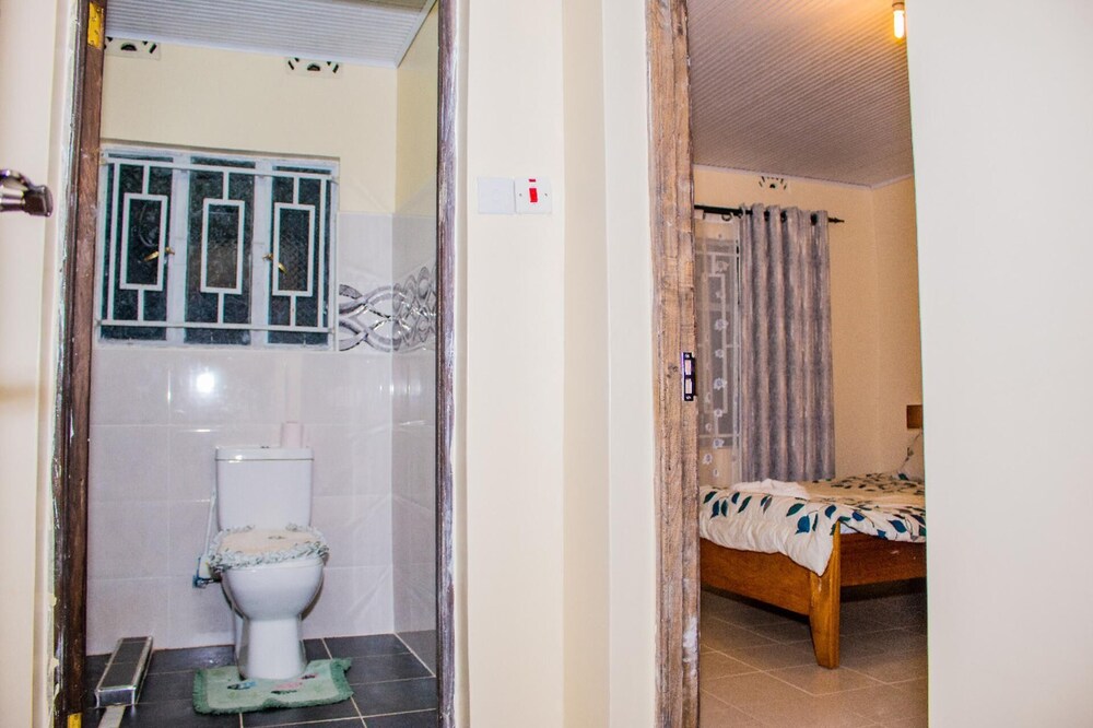 Lovely Spacious 3-bed All Ensuite House in Nanyuki view 3