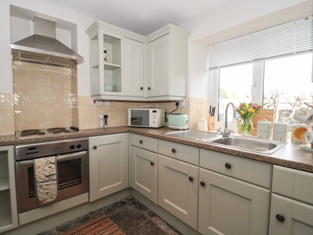 Jasmine Cottage