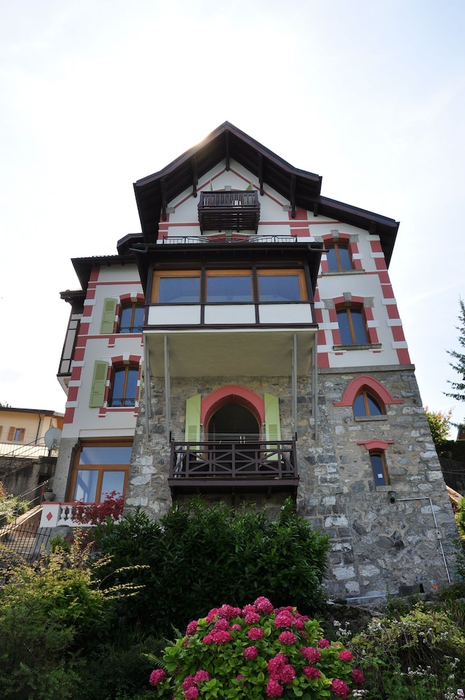 Hotel Villa Suzanne - Image 1