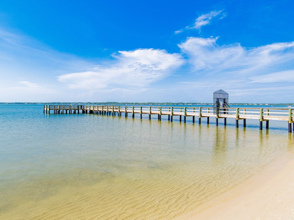 Sunset Harbor #2-204 by Southern Vacation Rentals view 4