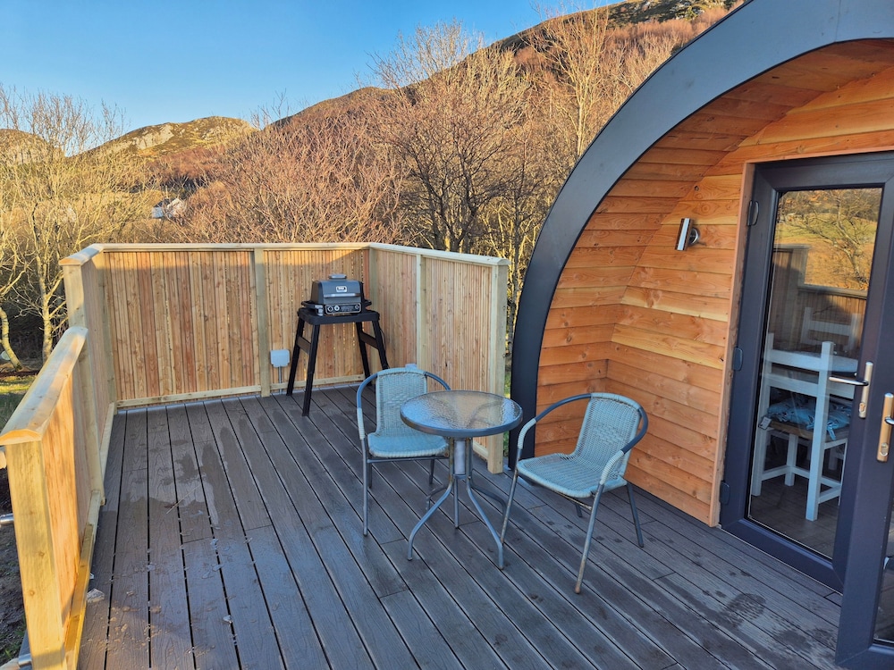 Tighlochan Pods