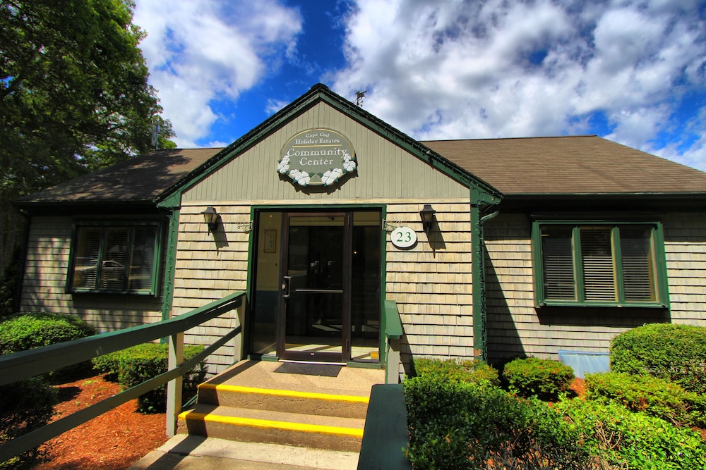 Cape Cod Holiday Estates, a VRI resort