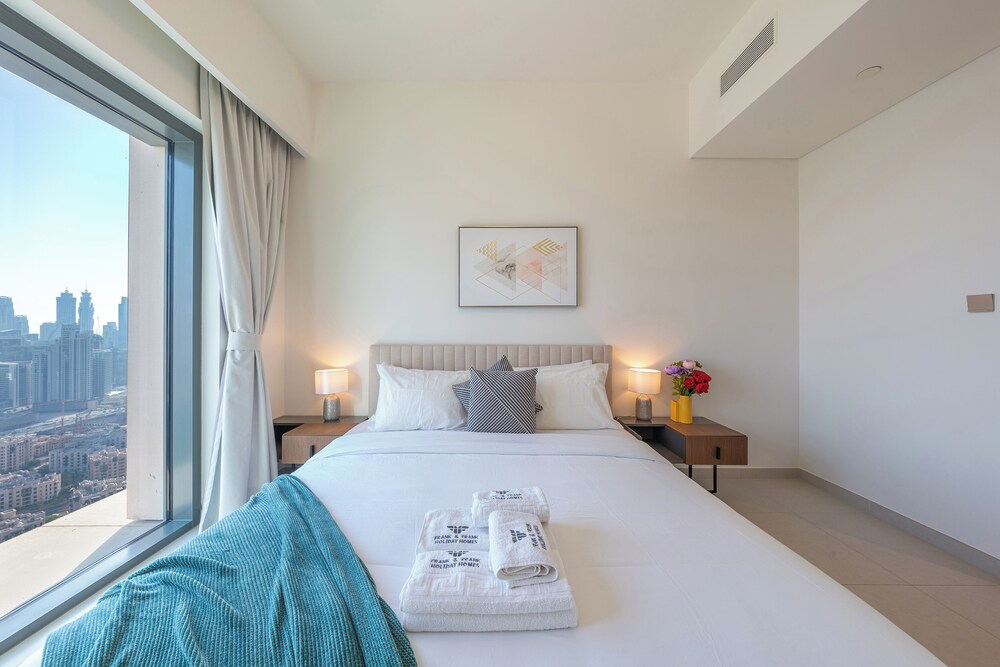 NYE Burj Khalifa & Fountain View Royale Stay