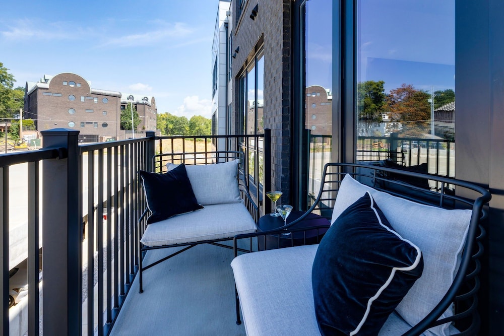Nashville Hideaway-odyssey-heart of Midtown