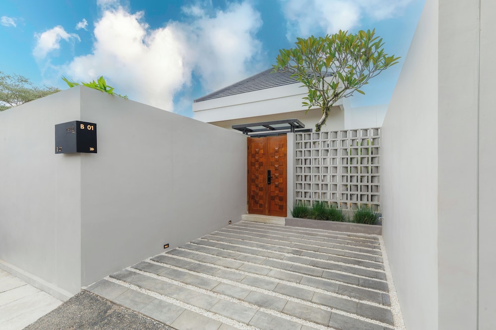 Terra House B1