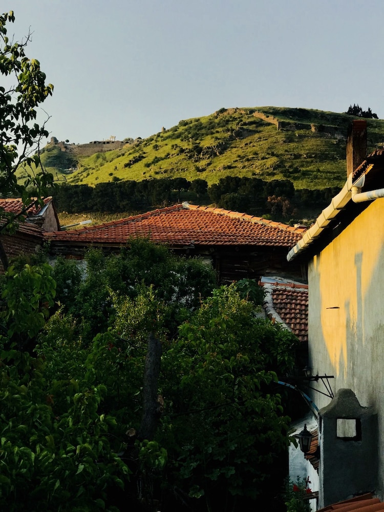 Pergamon Pension