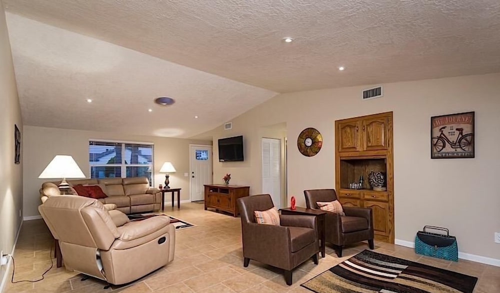 On the 11th Green By Signature Vacation Rentals