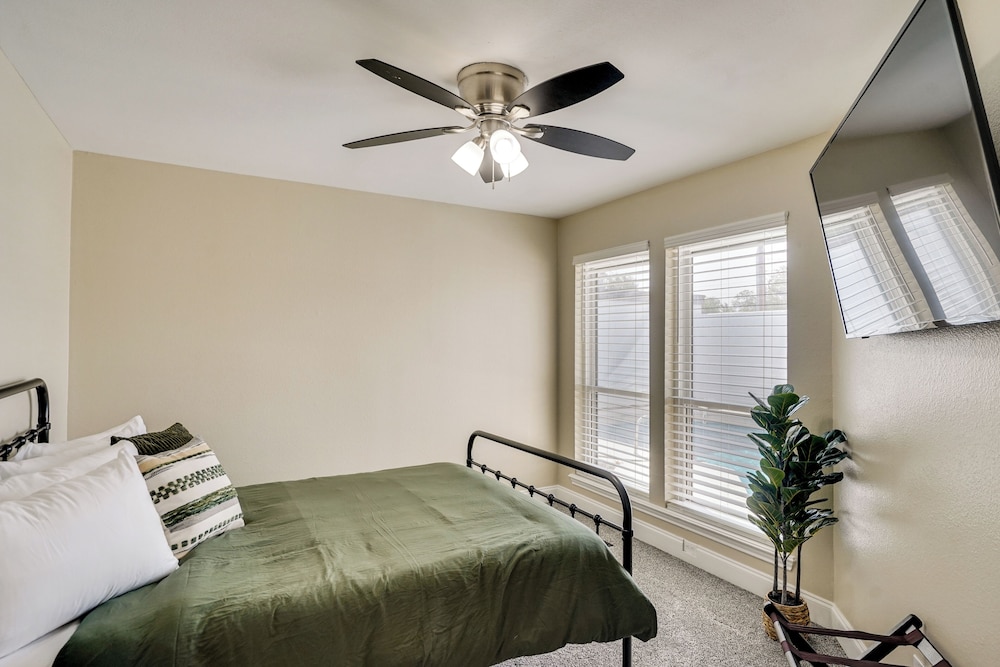 Outdoor Entertainment Area: Spacious Midland Home!